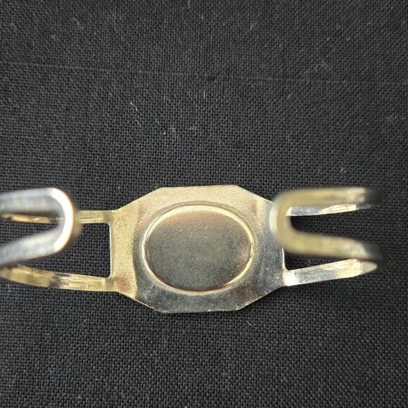 Vintage Silver Cuff Style "G" Bracelet - Picture 6 of 6